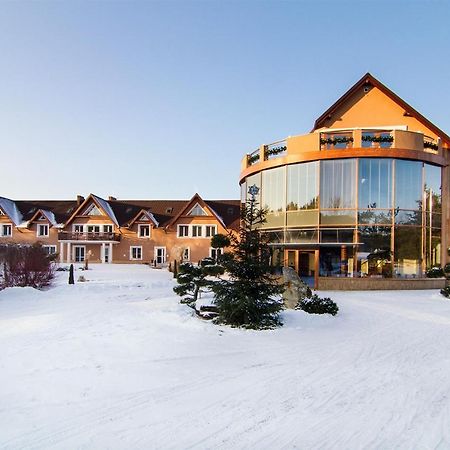 Hotel Pory Roku Czysteblota Exterior foto